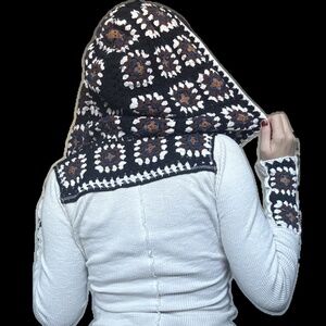 Free People Roswell Granny Square Thermal Hooded Top- Crochet- XS fits MEDIUM